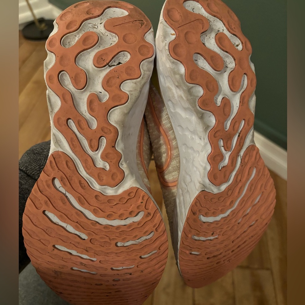 Nike React Infinity Flyknit Sneaker - image 3